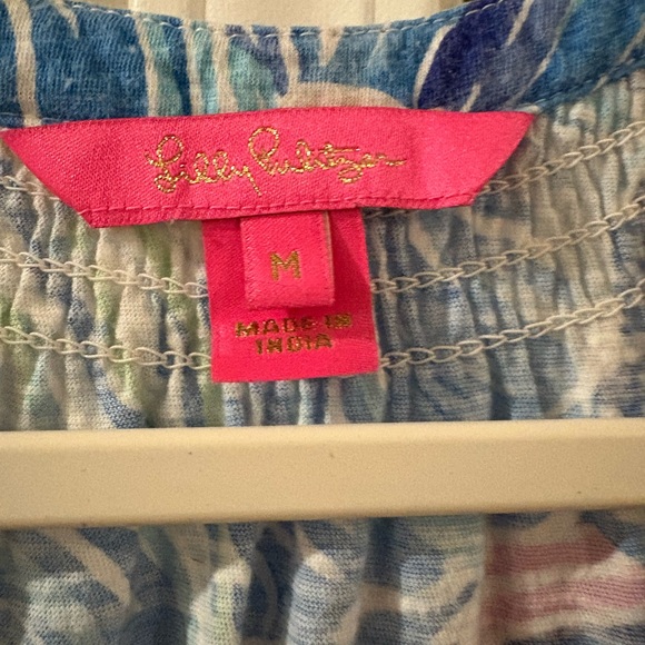 Lilly Pulitzer bundle of a dress and 5 tanks tops and shirts. All EUC. Size med - Picture 7 of 15